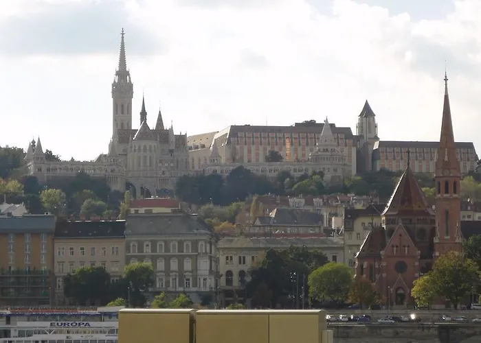 Garibaldi 5 & Budapest