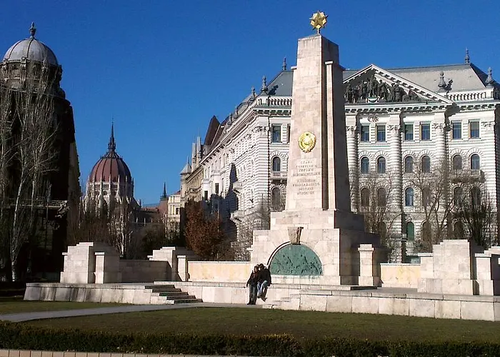 Lägenhet Garibaldi 5 & Budapest