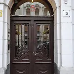 Apartman Garibaldi 5 & Budapest