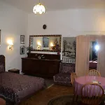 Apartman Garibaldi 5 &
