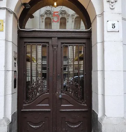 Apartmán Garibaldi 5 & Budapešť