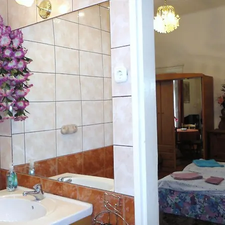 Garibaldi 5 & * Βουδαπέστη