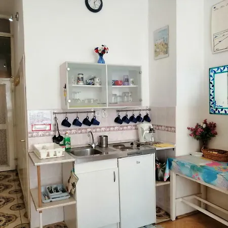 加里波第街5号公寓