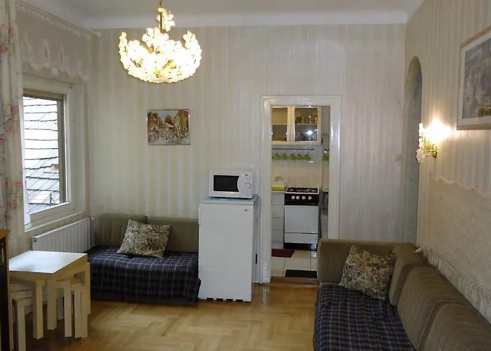 Garibaldi 5 & Appartement Budapest