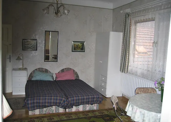 Appartement Garibaldi 5 & *