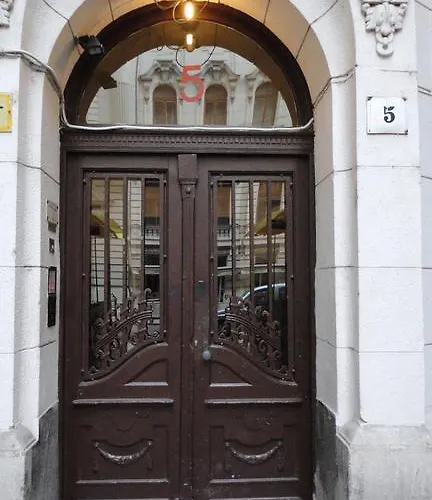 Appartement Garibaldi 5 & Budapest