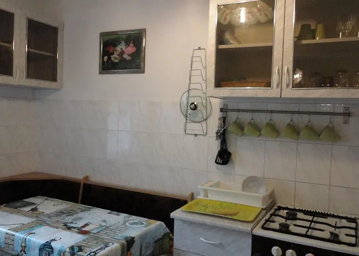 Garibaldi 5 & * Budapest