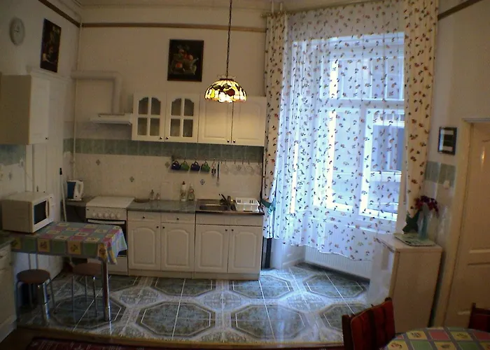 Appartamento Garibaldi 5 & Budapest