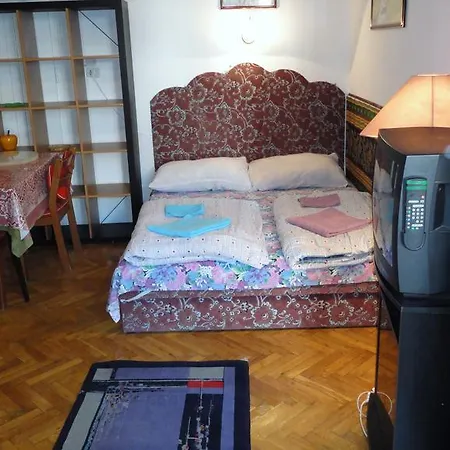Garibaldi 5 & Apartamento Budapest